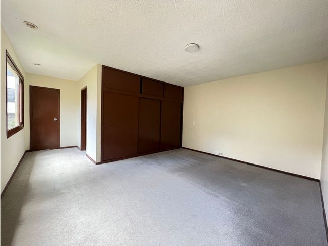 CASA-DUPLEX-en-arriendo-para-OFICINA-o-CONSULTORIO-330MT2-Rincon-del-Chico-Bogota-1