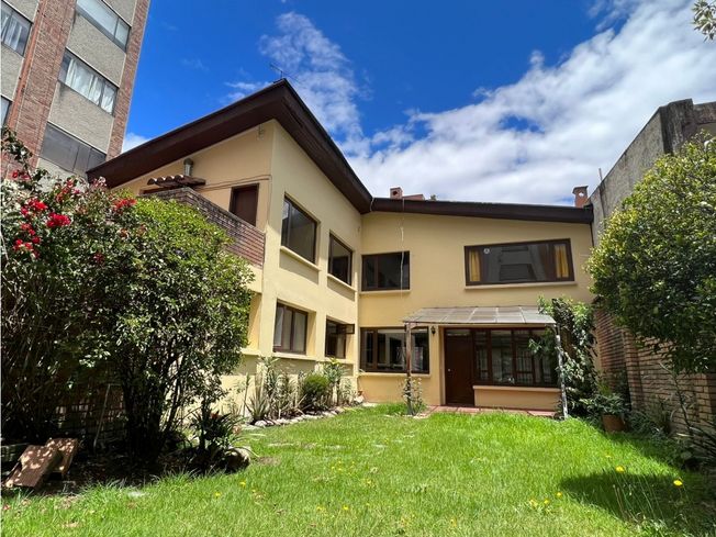 CASA-DUPLEX-en-arriendo-para-OFICINA-o-CONSULTORIO-330MT2-Rincon-del-Chico-Bogota-2