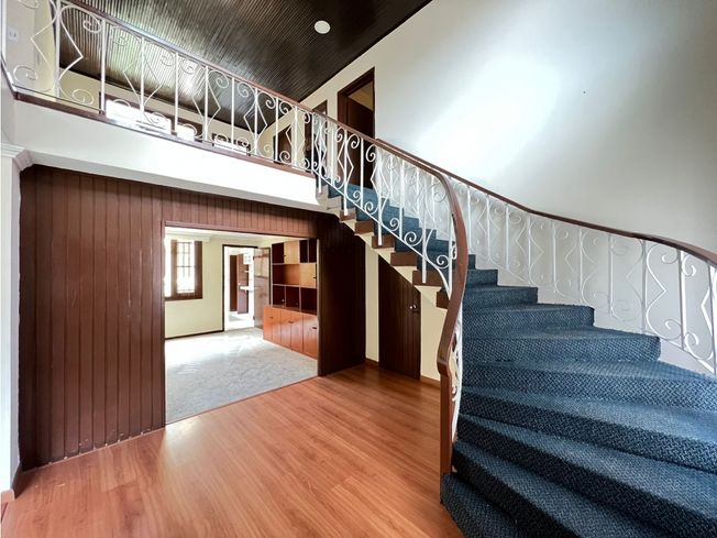CASA-DUPLEX-en-arriendo-para-OFICINA-o-CONSULTORIO-330MT2-Rincon-del-Chico-Bogota-3
