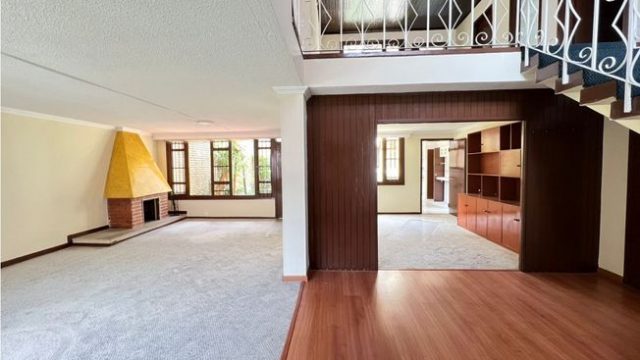 CASA-DUPLEX-en-arriendo-para-OFICINA-o-CONSULTORIO-330MT2-Rincon-del-Chico-Bogota-4