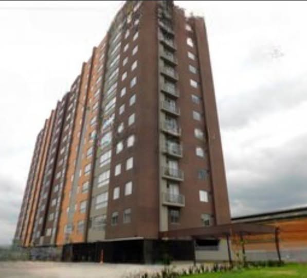 553083065_122200301162365283_7785429916796790384_n