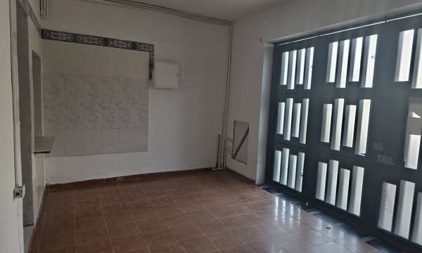 557499900_2086135792123933_1950255629089181818_n