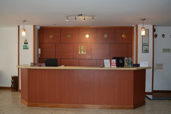 548828704_1297715978715274_100090467581307952_n