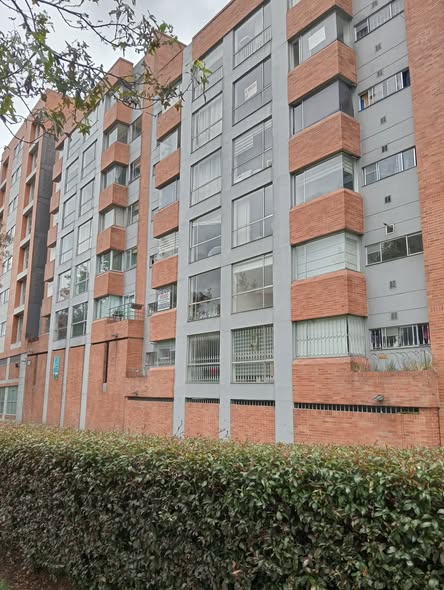 584458564_122159464868843880_4943424897592049199_n