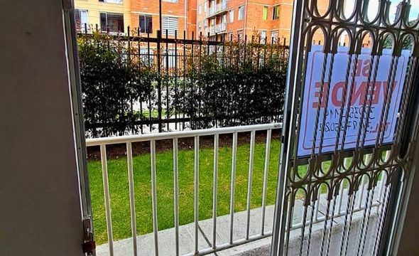 585346491_122145508448811219_6424017579107433106_n