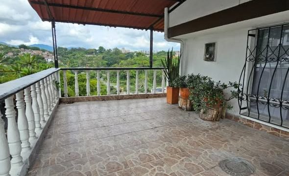 585351124_122203824722728821_8583098562817638431_n-1