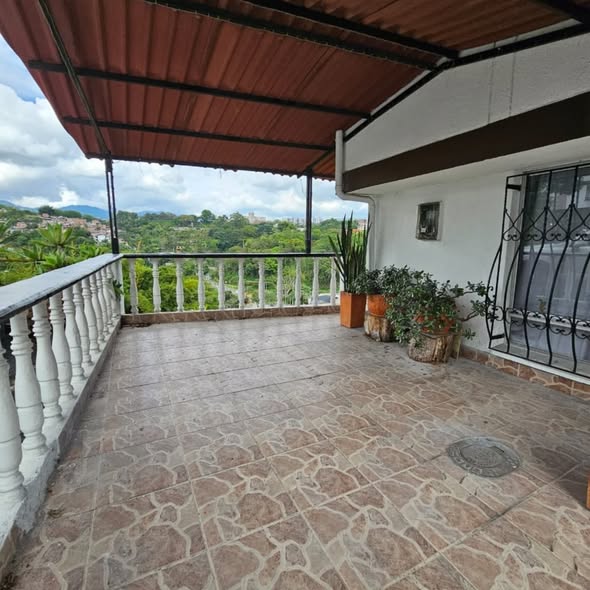 585351124_122203824722728821_8583098562817638431_n-1