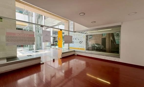 594619933_10239943620757068_8678600851632852412_n-1