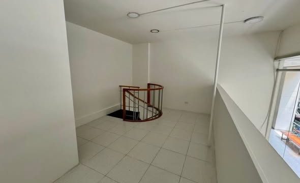 594963118_10239943620837070_2691015542647055998_n-1