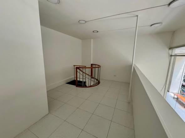 594963118_10239943620837070_2691015542647055998_n-1