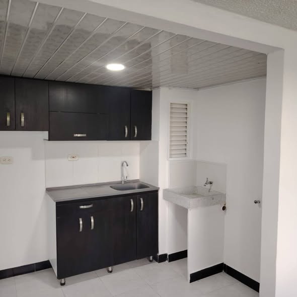 598748353_122162873228764986_6354397581501687798_n