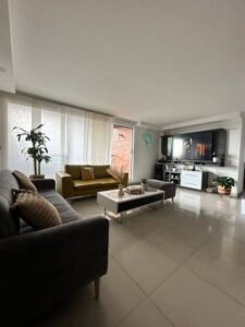 APARTAMENTO EN VENTA DE 90 M² CON ESTUDIO + PARQUEADERO BOGOTA