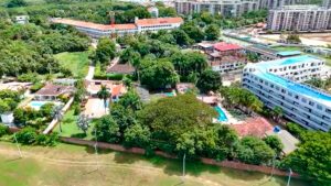 Terreno 2.000 m² en Ricaurte, con casa y piscina cerca de Girardot